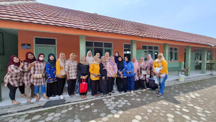 POSYANDU REMAJA DESA KARANGASEM